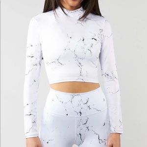 Buffbunny Limitless Mock Neck Top - White Marble , size medium